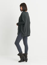Load image into Gallery viewer, Stylish long sleeve pullover crew.Women's clothing Long Island, Woodbury, Greenvale, New York. High-end women's fashion Long Island Designer clothing Woodbury NY Luxury women's clothing Greenvale Fashion boutiques on Long Island Women's designer fashion stores Woodbury NY fashion boutiques