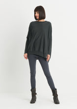 Load image into Gallery viewer, Stylish long sleeve pullover crew.Women's clothing Long Island, Woodbury, Greenvale, New York. High-end women's fashion Long Island Designer clothing Woodbury NY Luxury women's clothing Greenvale Fashion boutiques on Long Island Women's designer fashion stores Woodbury NY fashion boutiques