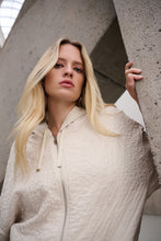 Load image into Gallery viewer, Textured Jacquard Hooded Zipped Jacket