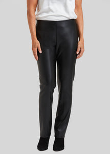 Chic faux leather pants in black. Women's clothing Long Island, Woodbury, Greenvale, New York. High-end women's fashion Long Island Designer clothing Woodbury NY Luxury women's clothing Greenvale Fashion boutiques on Long Island Women's designer fashion stores Woodbury NY fashion boutiques