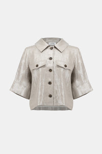 Refresh your casual wardrobe with this fabulously versatile Joseph Ribkoff short-sleeved jacket, crafted from a foiled linen blend fabric. Featuring a shirt collar, flap chest pockets, and contrast buttons, this piece can be layered over a simple tee or dress for an effortlessly stylish look.