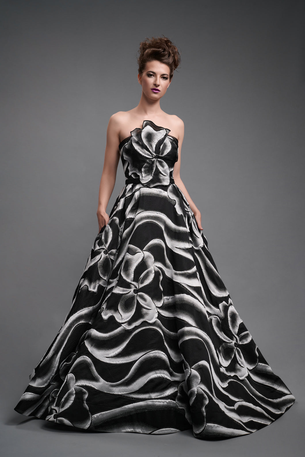 Long Dress Strapless Floral Pattern Long Dress Strapless Floral Pattern